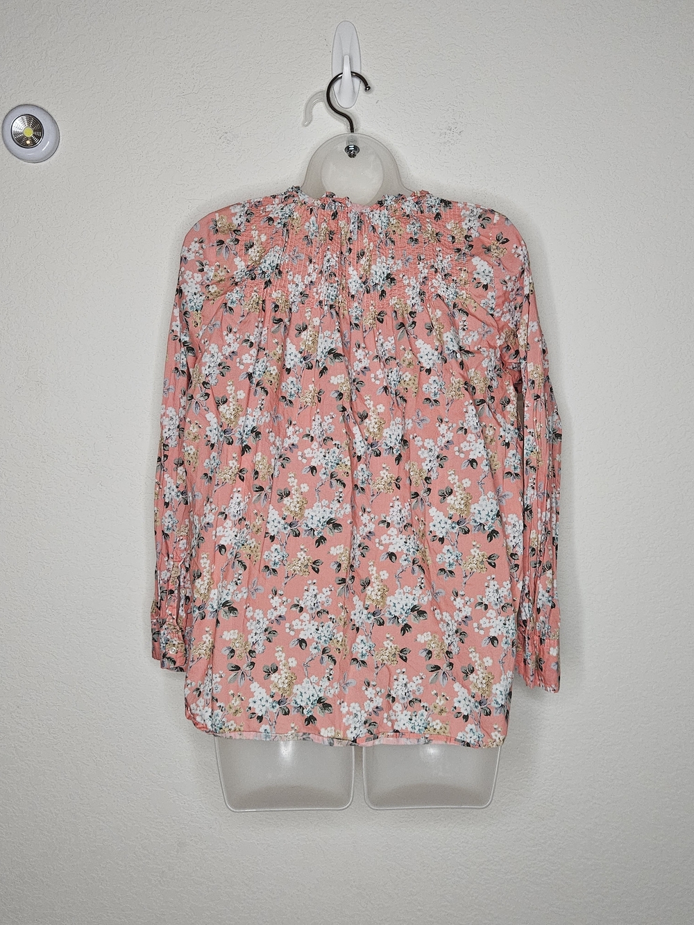 J.Crew Liberty Fabric Floral Pintuck Blouse Size 8 Coral Cotton Top Boho Coastal - Picture 7 of 10